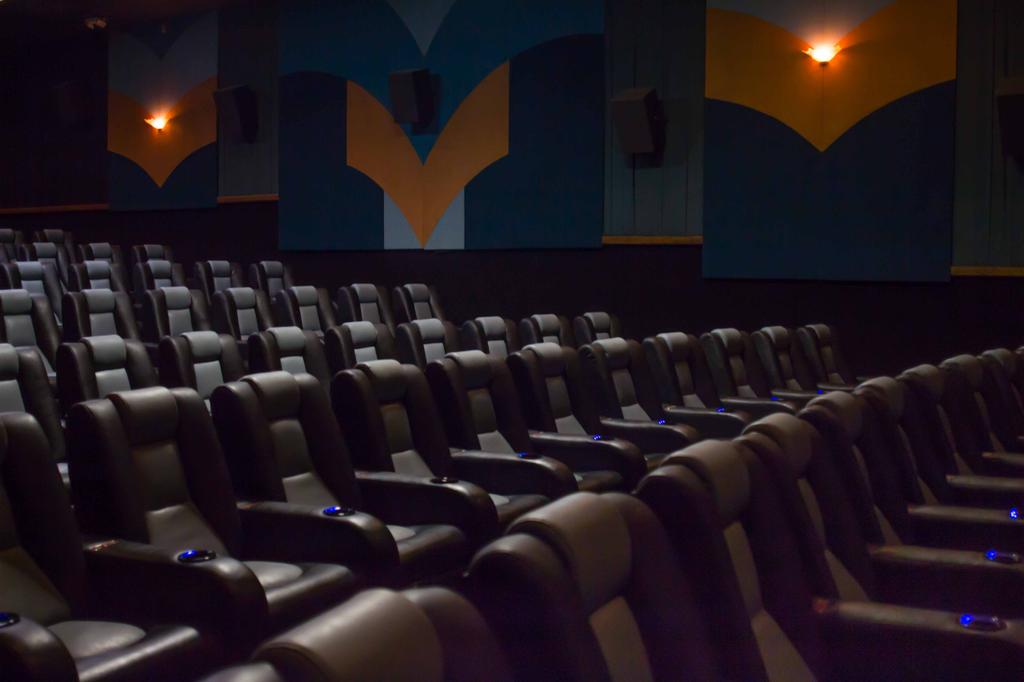 Pictures for Northridge Cinema 10 in Hilton Head Island, SC 29926